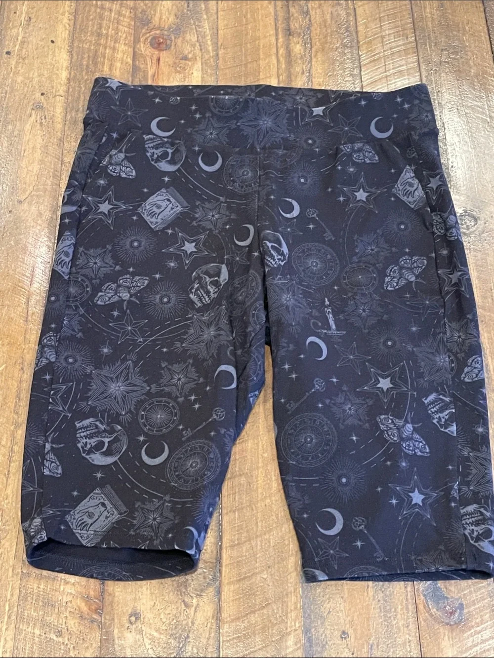 Black Moon & Skull Print Pocket Bike Shorts D28